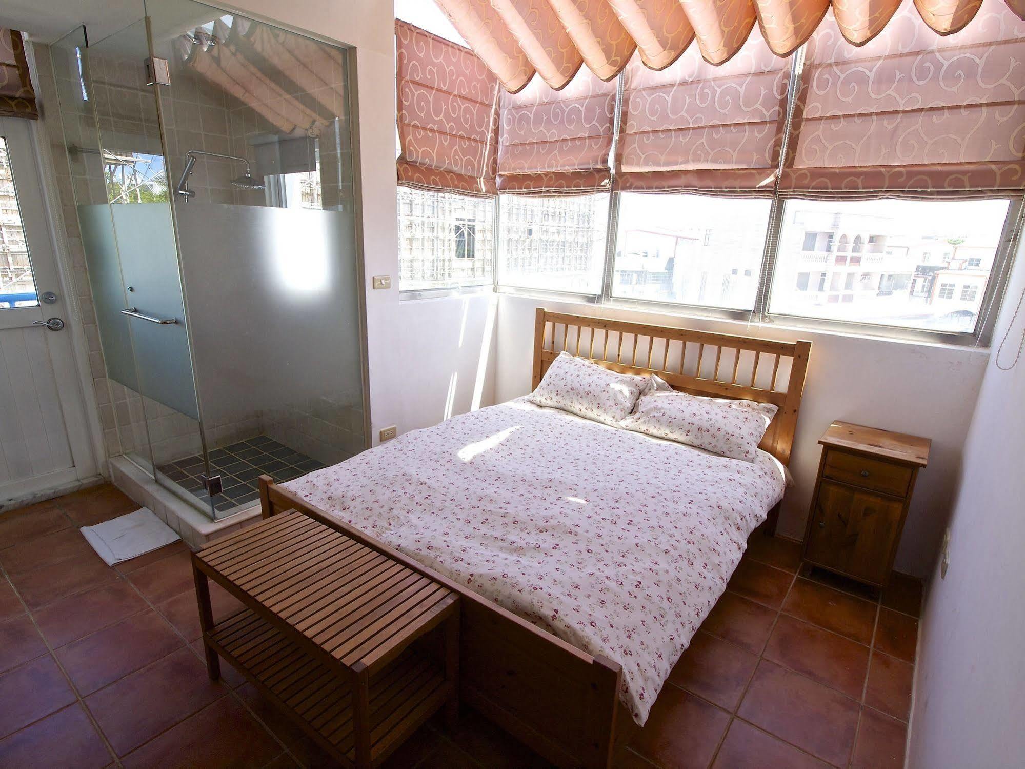 Oia Cafe B&B T'ai-tung Exteriér fotografie