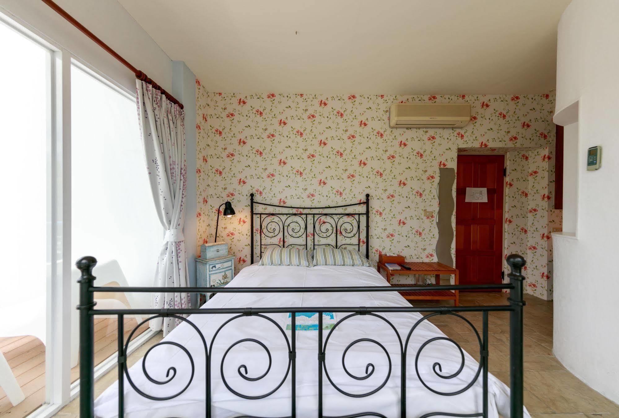 Oia Cafe B&B T'ai-tung Exteriér fotografie