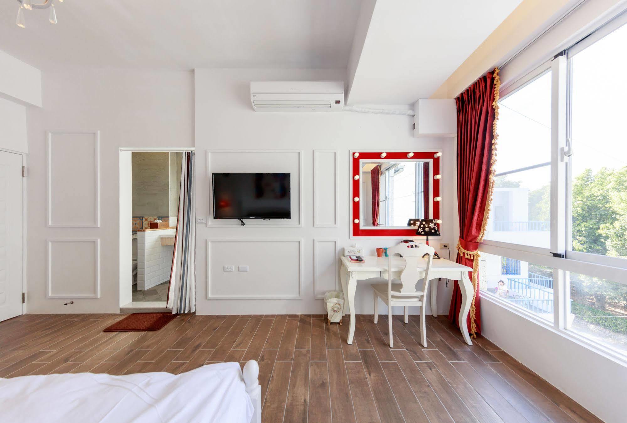 Oia Cafe B&B T'ai-tung Exteriér fotografie